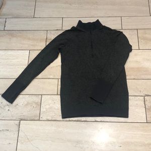 Lululemon long sleeve shirt (6)